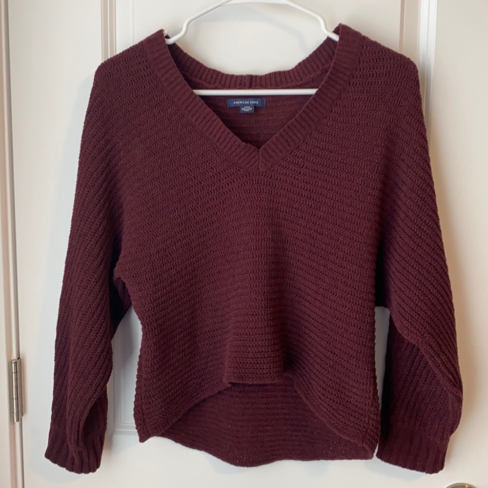 AEO American Eagle Outfitters Knit Cropped V-Neck Sweater